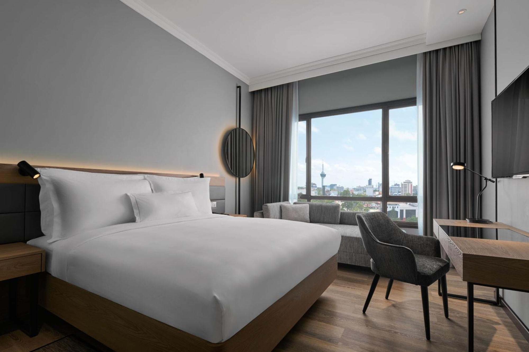 AC Hotel by Marriott Kuantan Exteriör bild