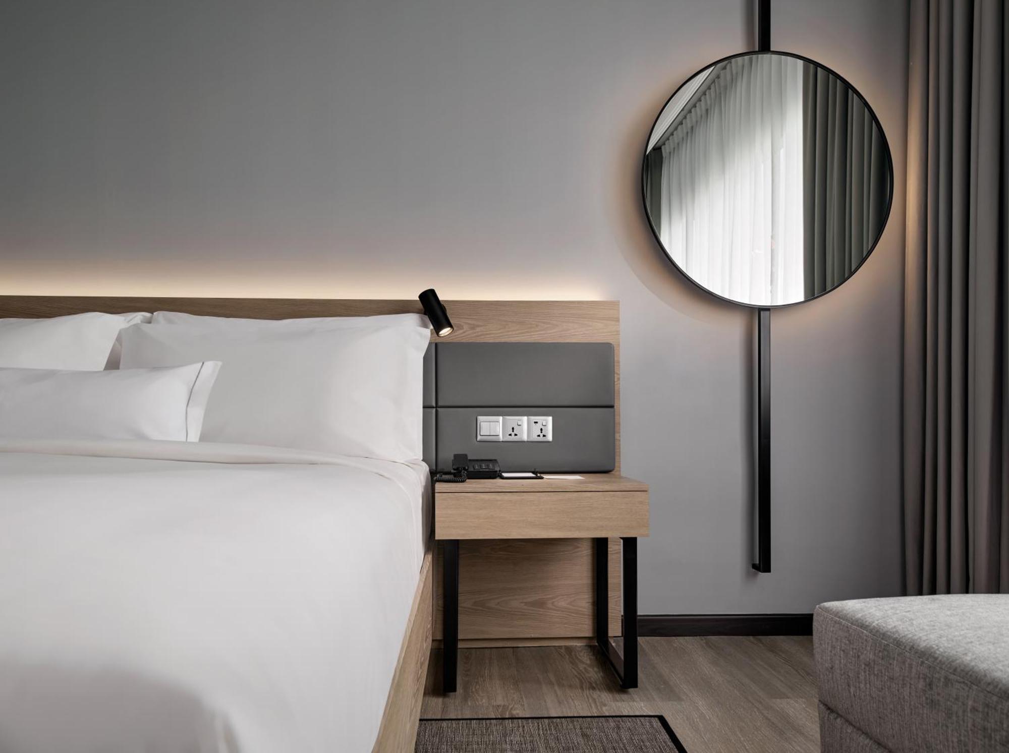 AC Hotel by Marriott Kuantan Exteriör bild